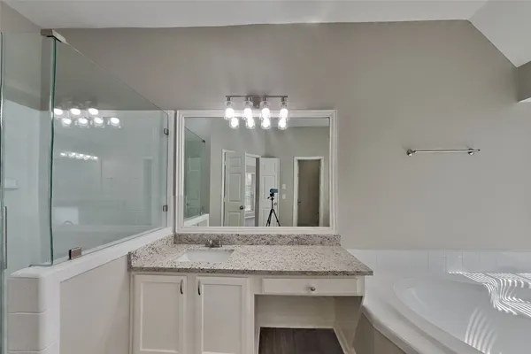 $2,525 | 18803 Racquet Sports Way, Humble, TX 77346