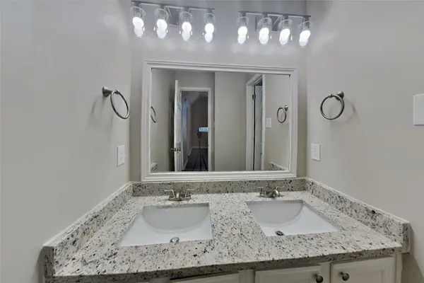 $2,525 | 18803 Racquet Sports Way, Humble, TX 77346