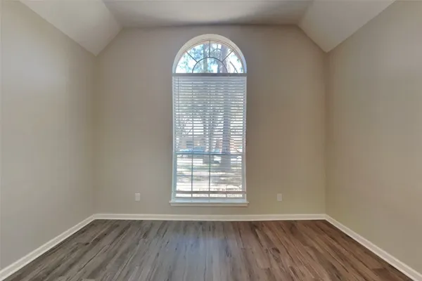 $2,525 | 18803 Racquet Sports Way, Humble, TX 77346