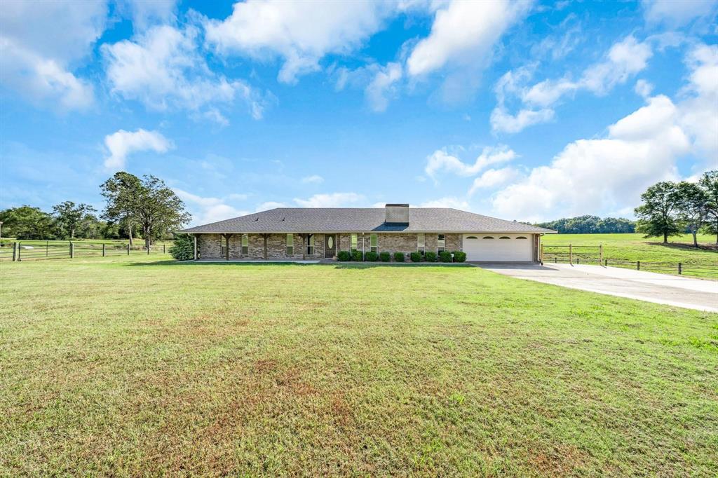 537 Southwest 12 Mount Pleasant, TX 75455 - Photo 11 of 37