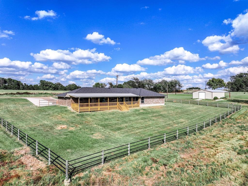 537 Southwest 12 Mount Pleasant, TX 75455 - Photo 3 of 37