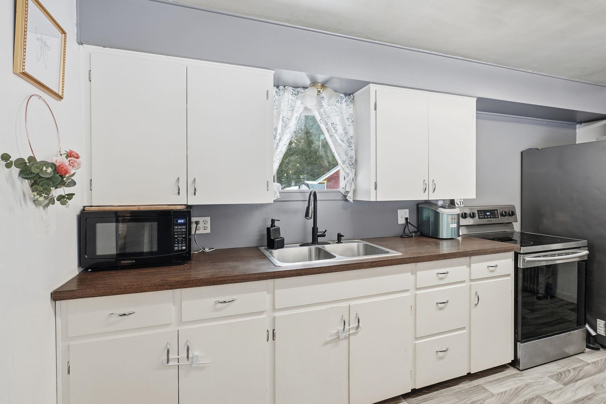 671 North Davis Road Usk, WA 99180 - Photo 12 of 45