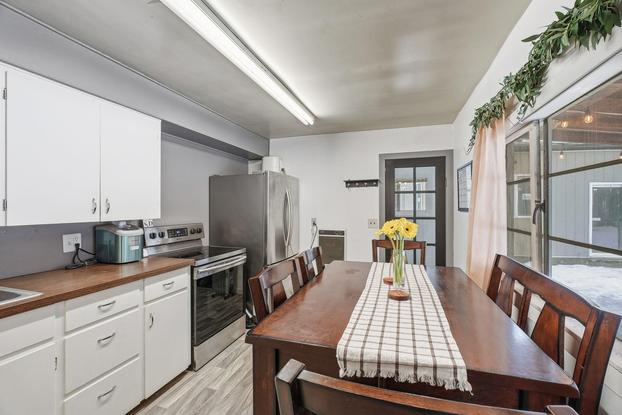 671 North Davis Road Usk, WA 99180 - Photo 14 of 45