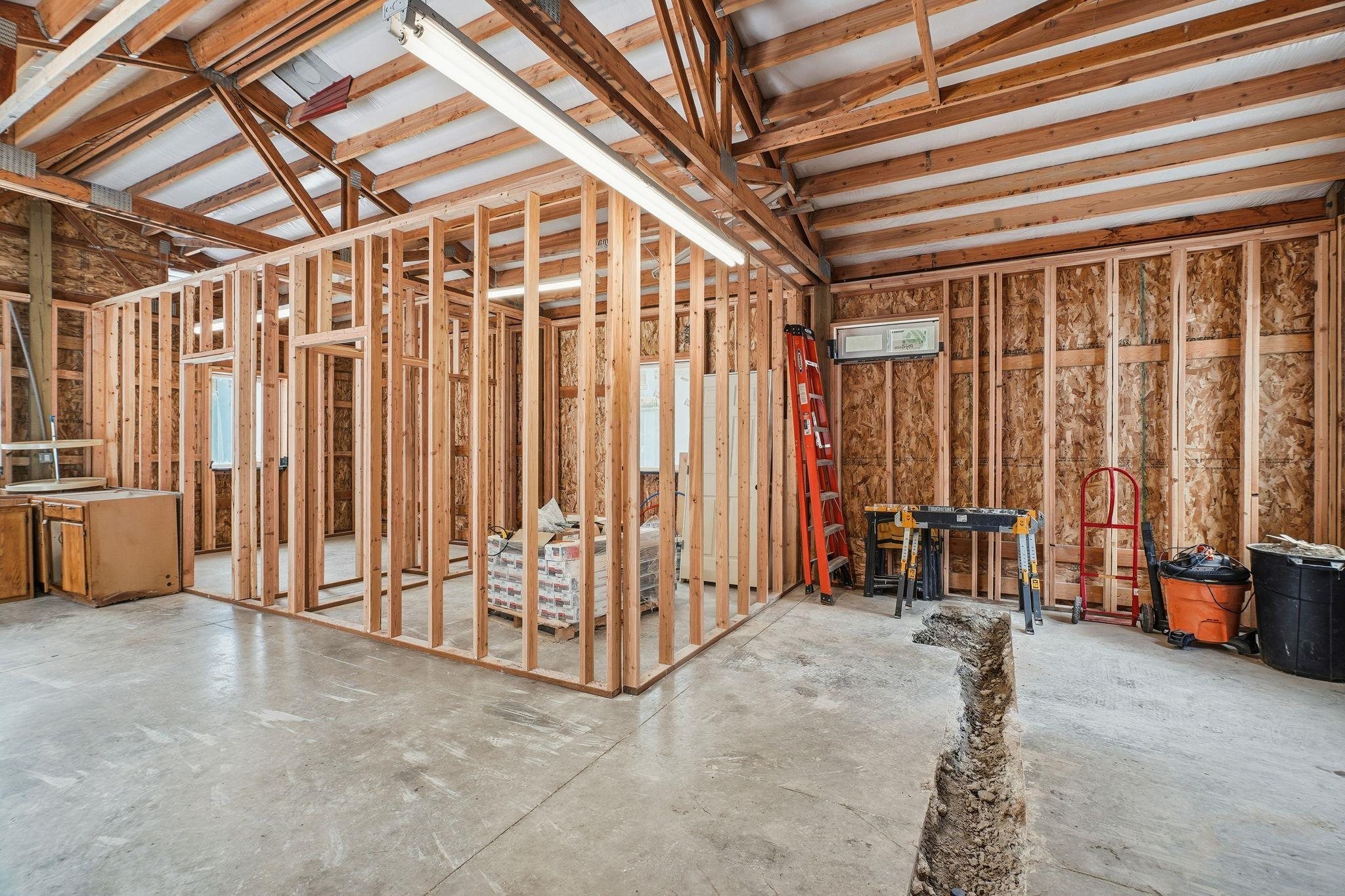 671 North Davis Road Usk, WA 99180 - Photo 24 of 45