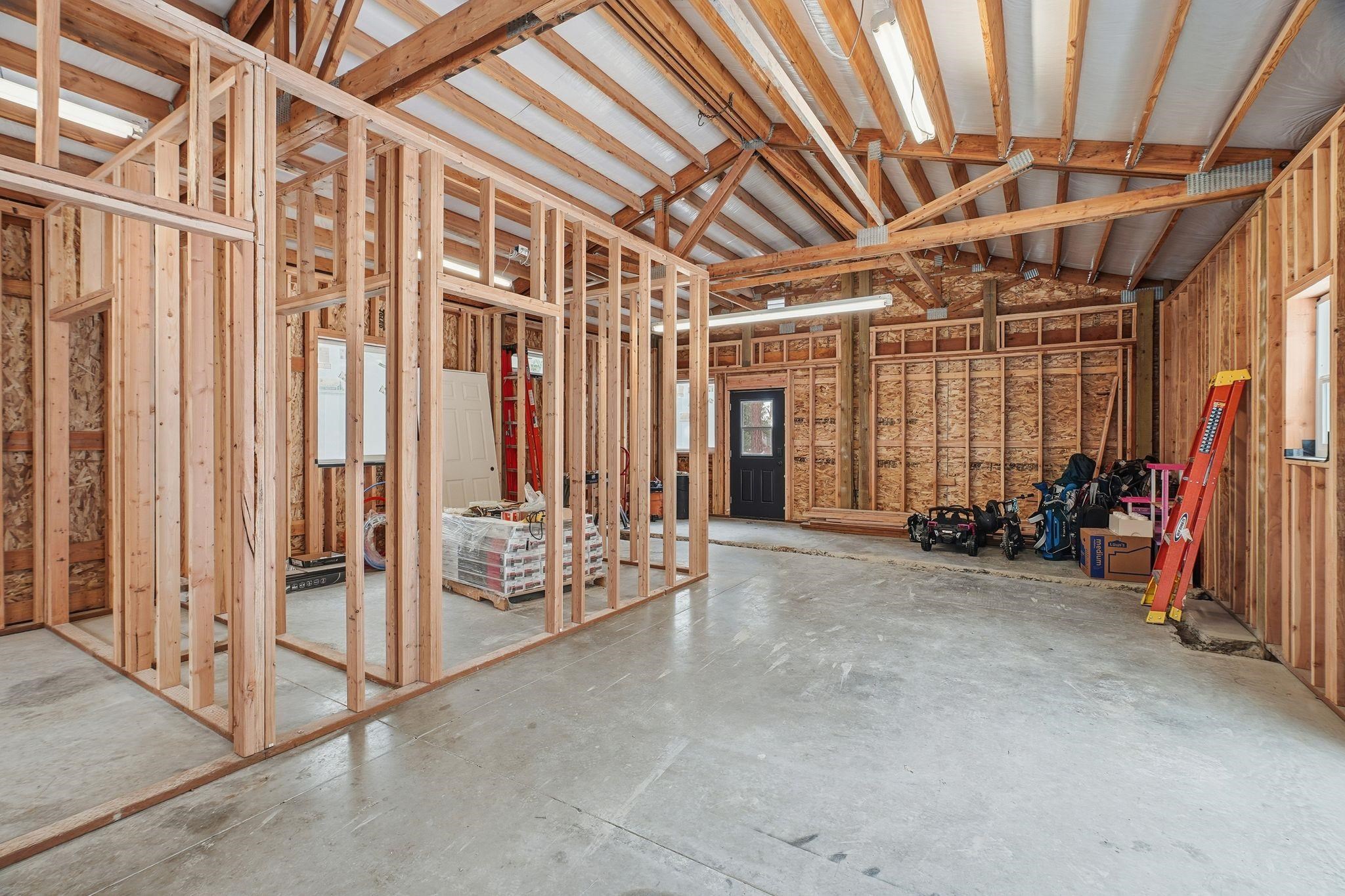 671 North Davis Road Usk, WA 99180 - Photo 25 of 45