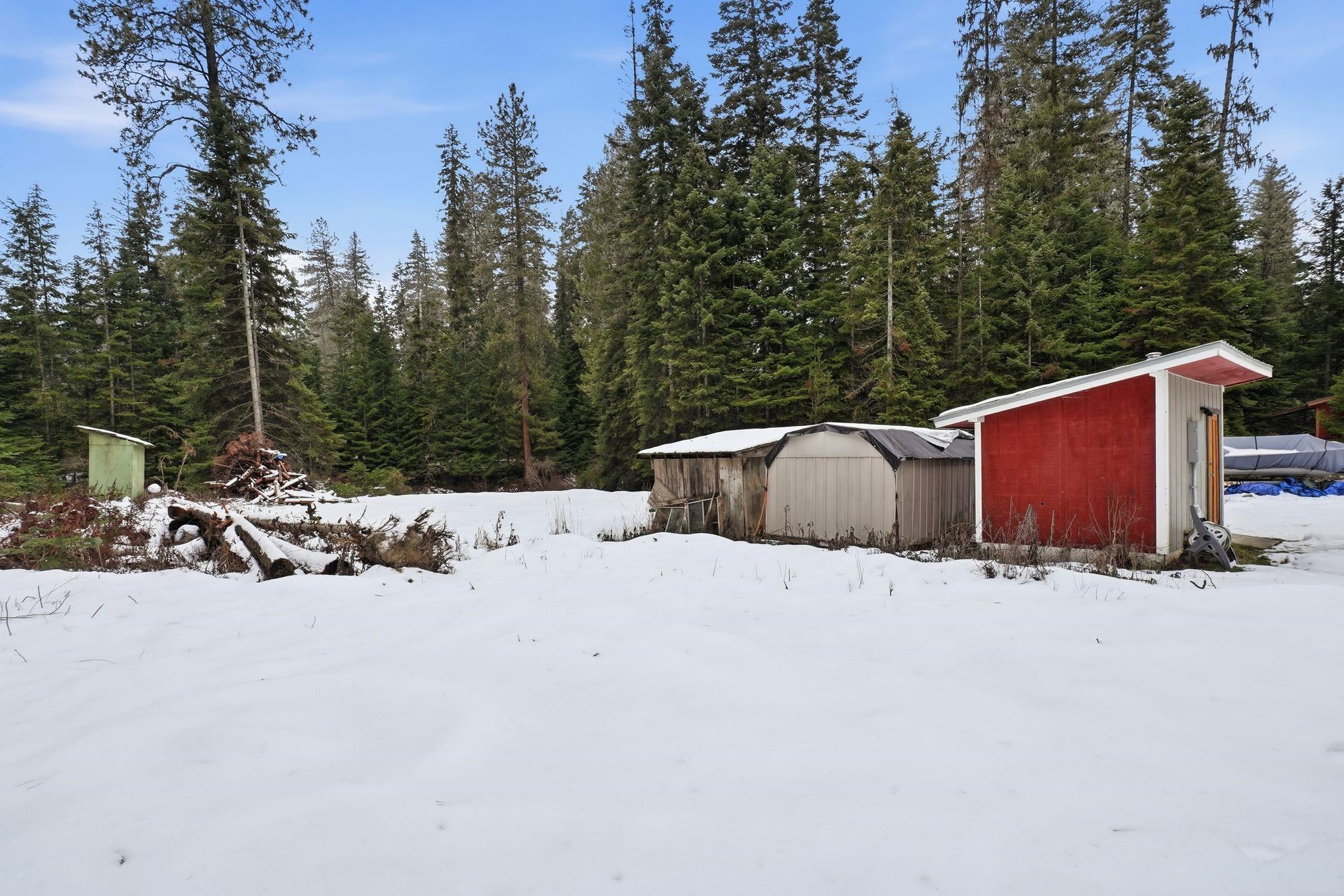 671 North Davis Road Usk, WA 99180 - Photo 32 of 45