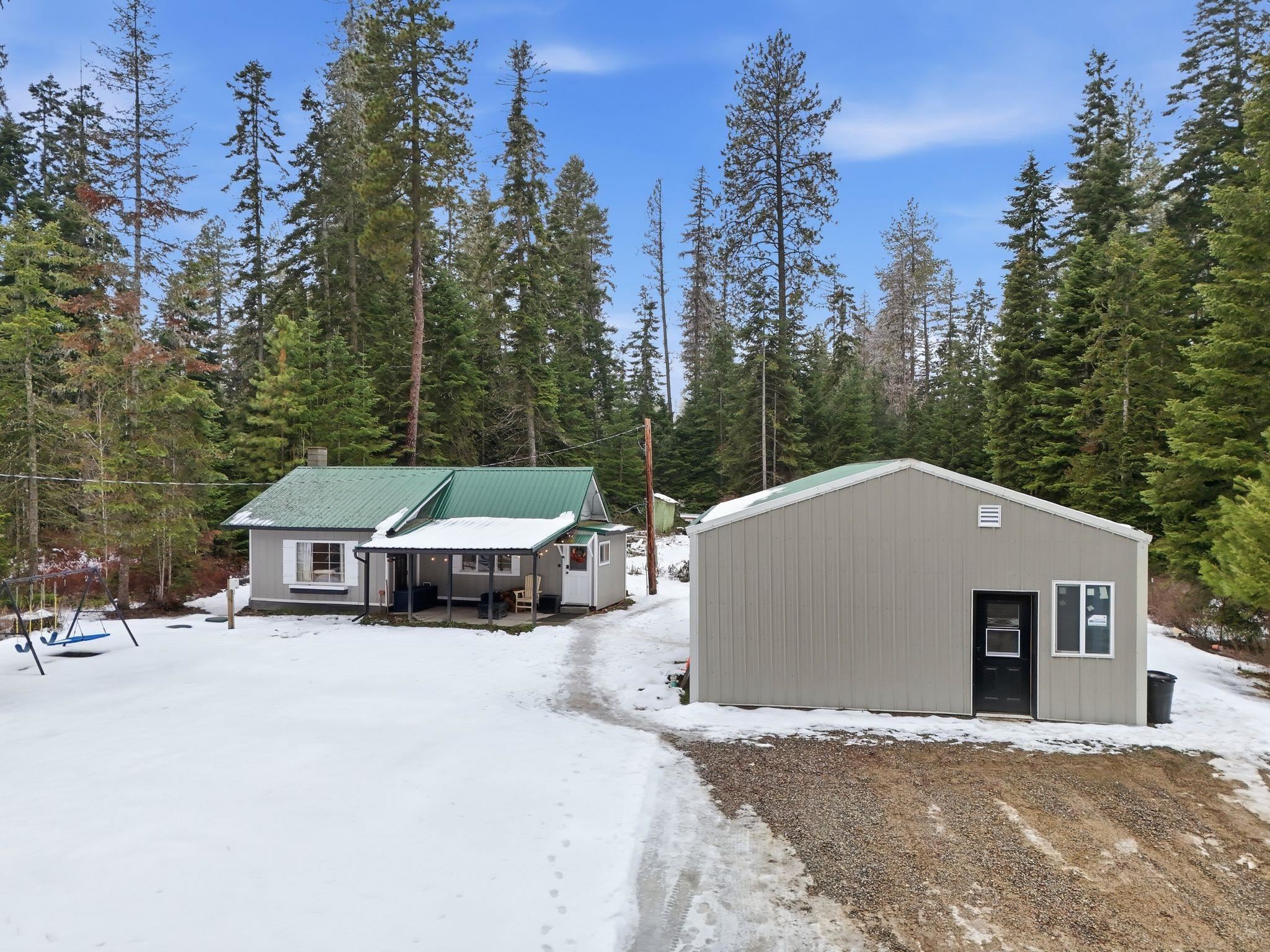 671 North Davis Road Usk, WA 99180 - Photo 8 of 45