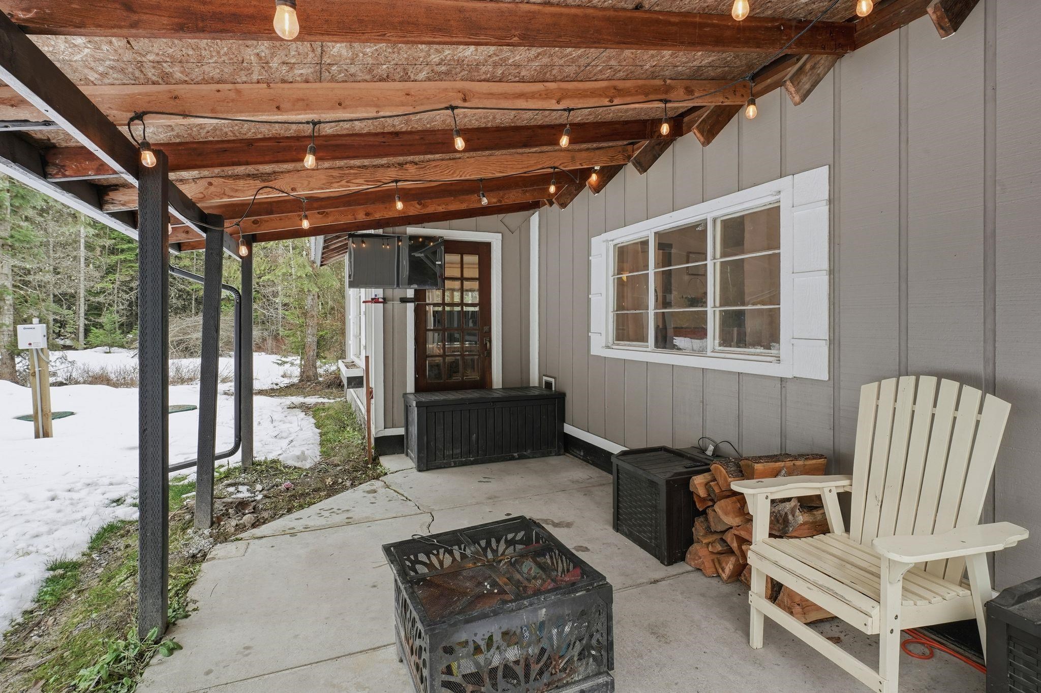 671 North Davis Road Usk, WA 99180 - Photo 9 of 45