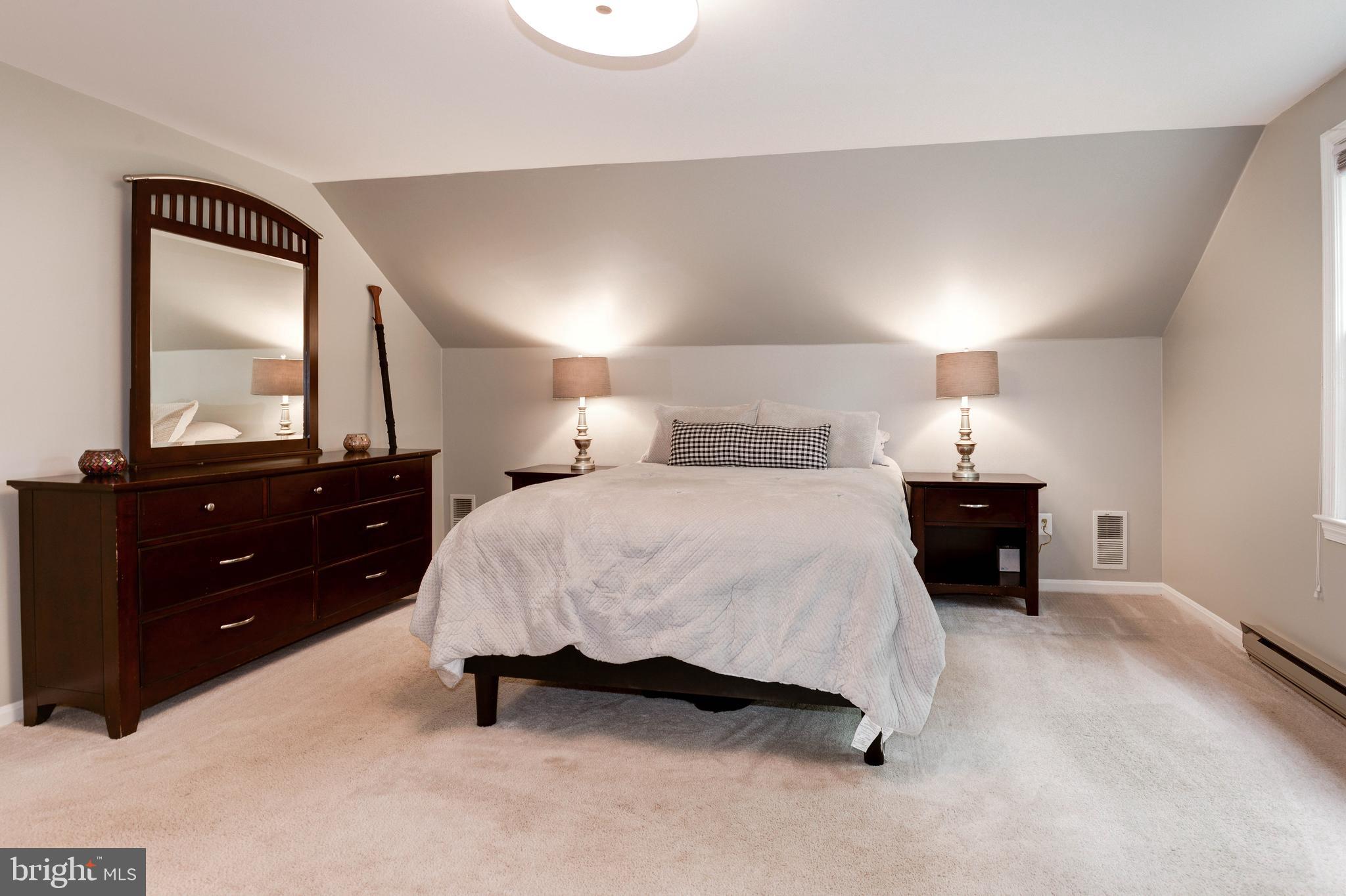 41299 Red Hill Road Leesburg, VA 20175 - Photo 50 of 66 Todays buyer will love the colors and updates...