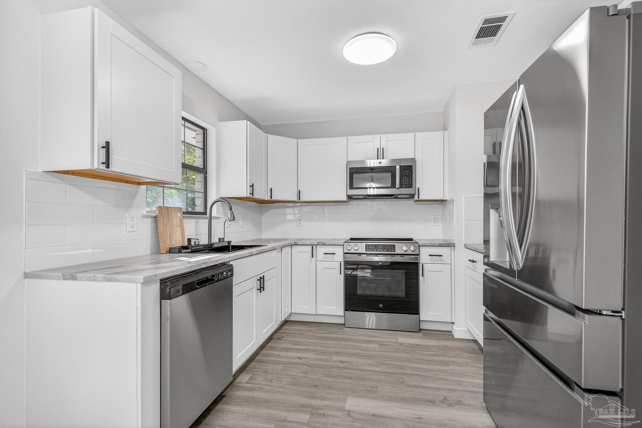 5617 Balsam Street Milton, FL 32583 - Photo 14 of 53