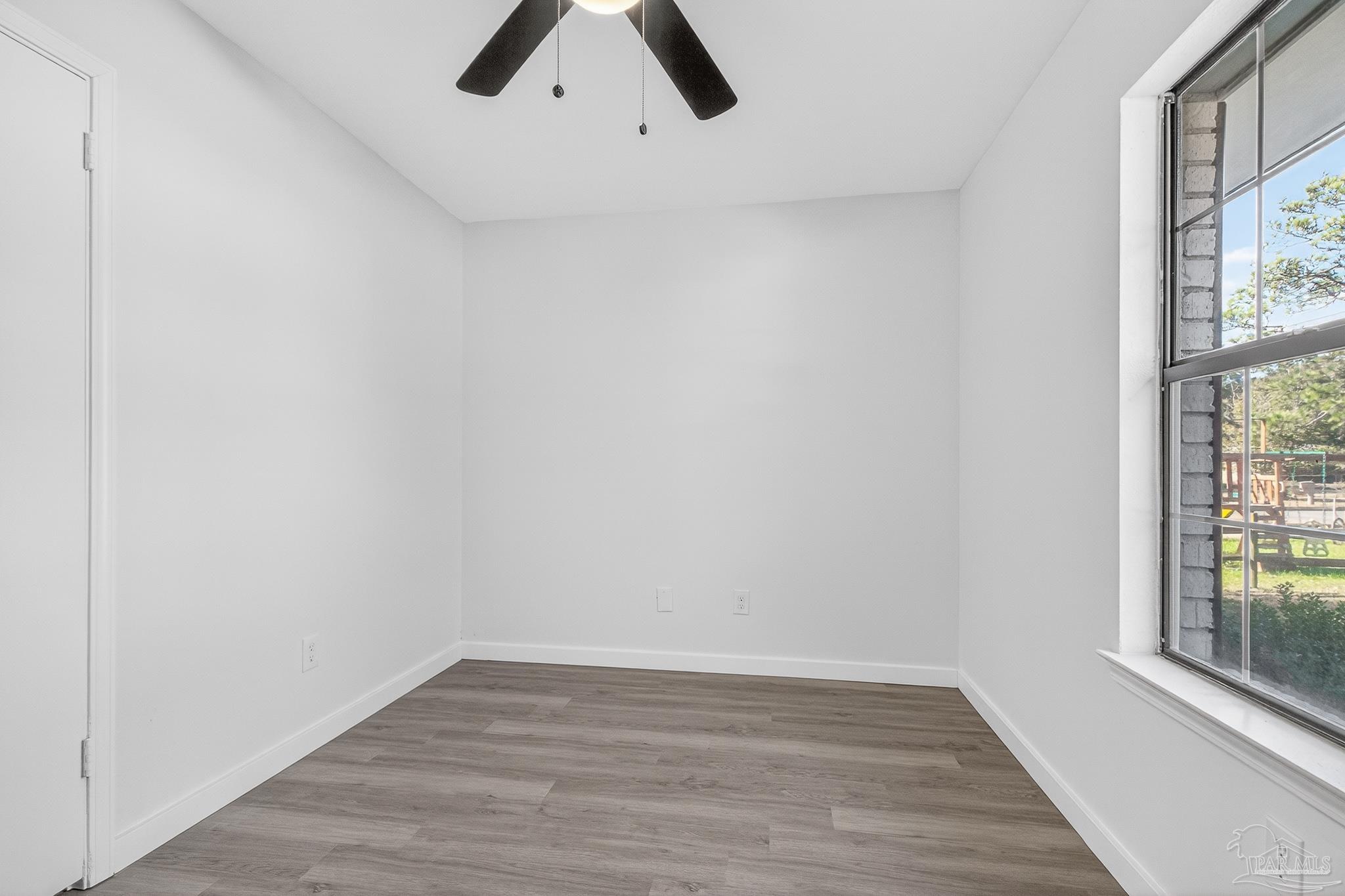 5617 Balsam Street Milton, FL 32583 - Photo 40 of 53