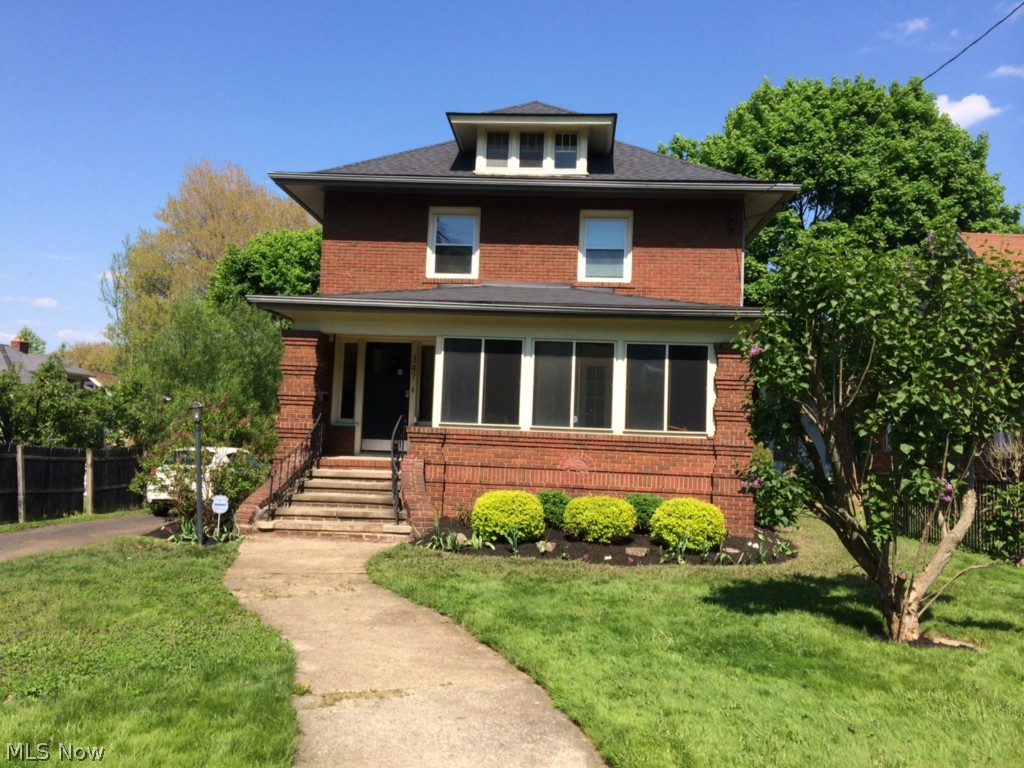 347 Merriman Road Akron, OH 44303 - Photo 2 of 25 Gallery Image 2