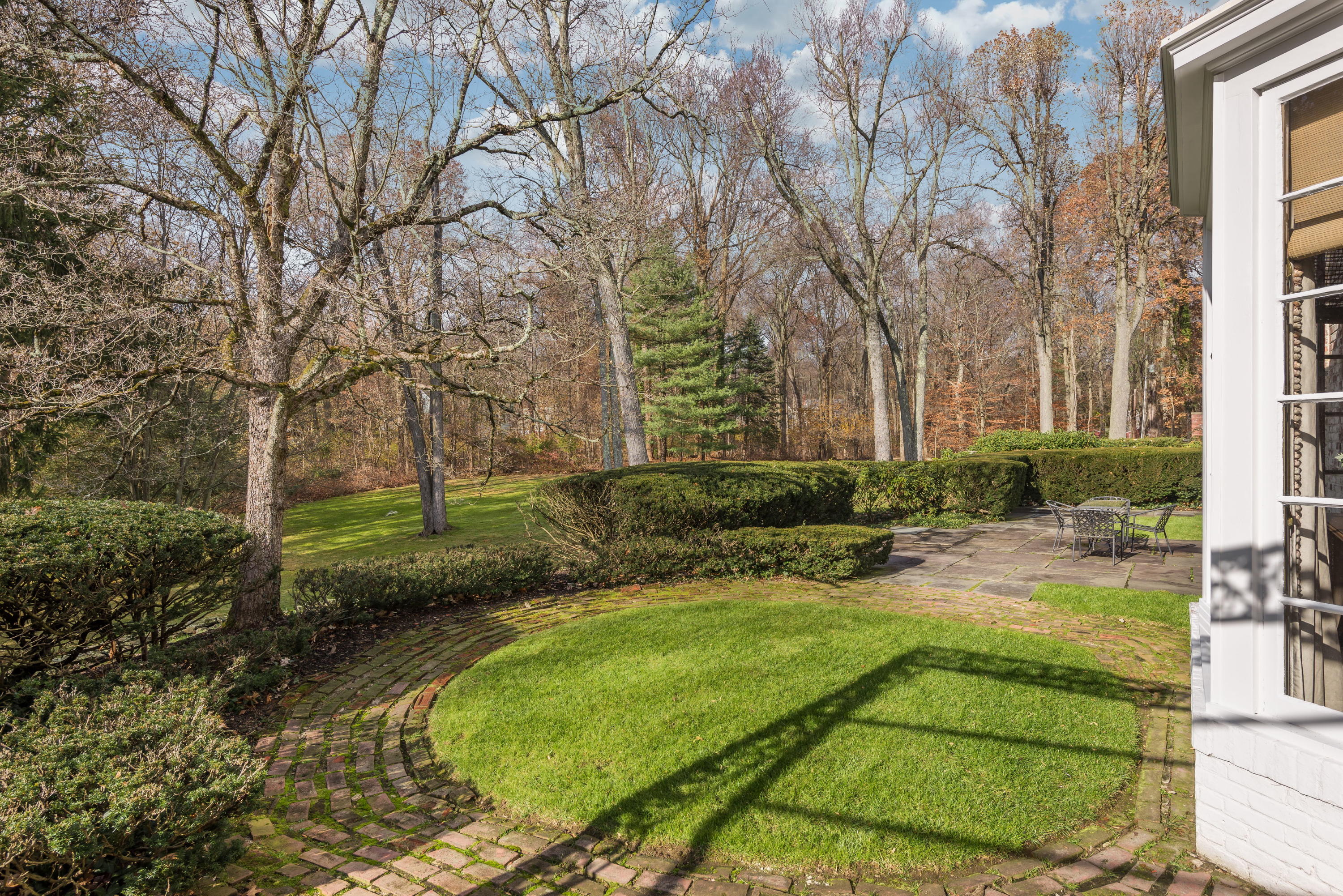 52 Dorchester Road Darien, CT 06820 - Photo 6 of 23 52 Dorchester Rd EXT 33 - PRINT