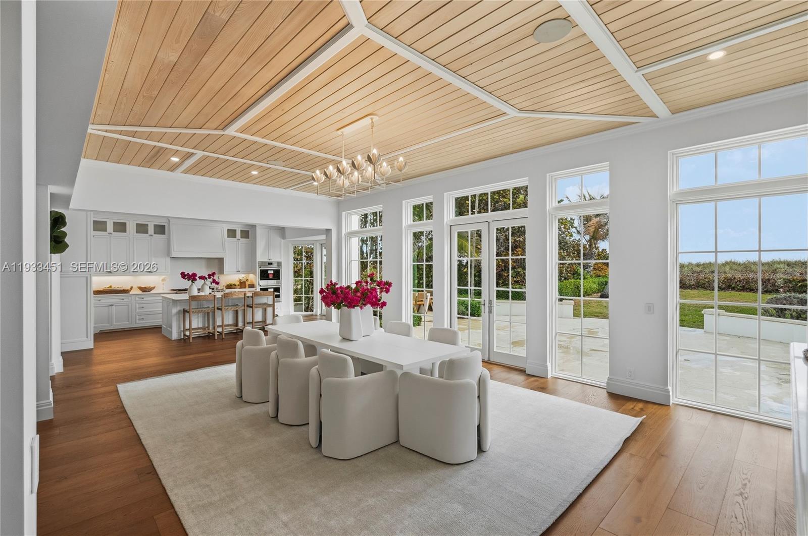 43 North Beach Road Jupiter Island, FL 33455 - Photo 17 of 100