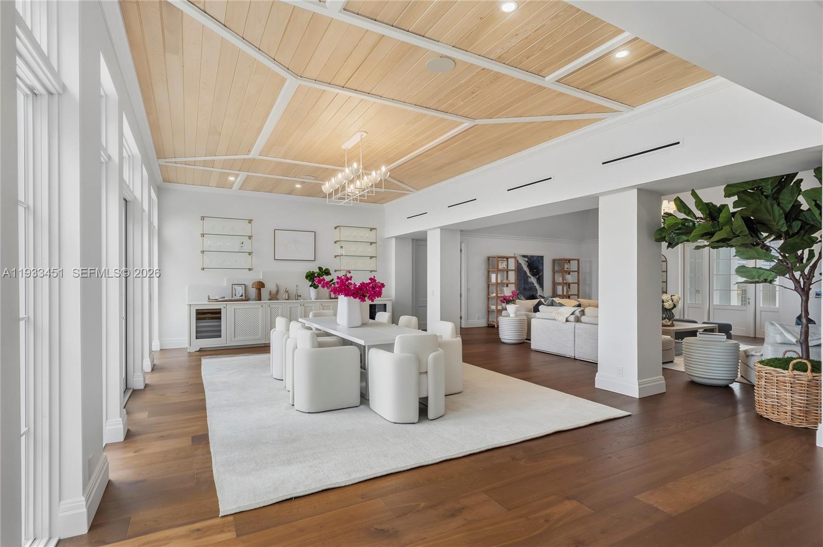 43 North Beach Road Jupiter Island, FL 33455 - Photo 19 of 100