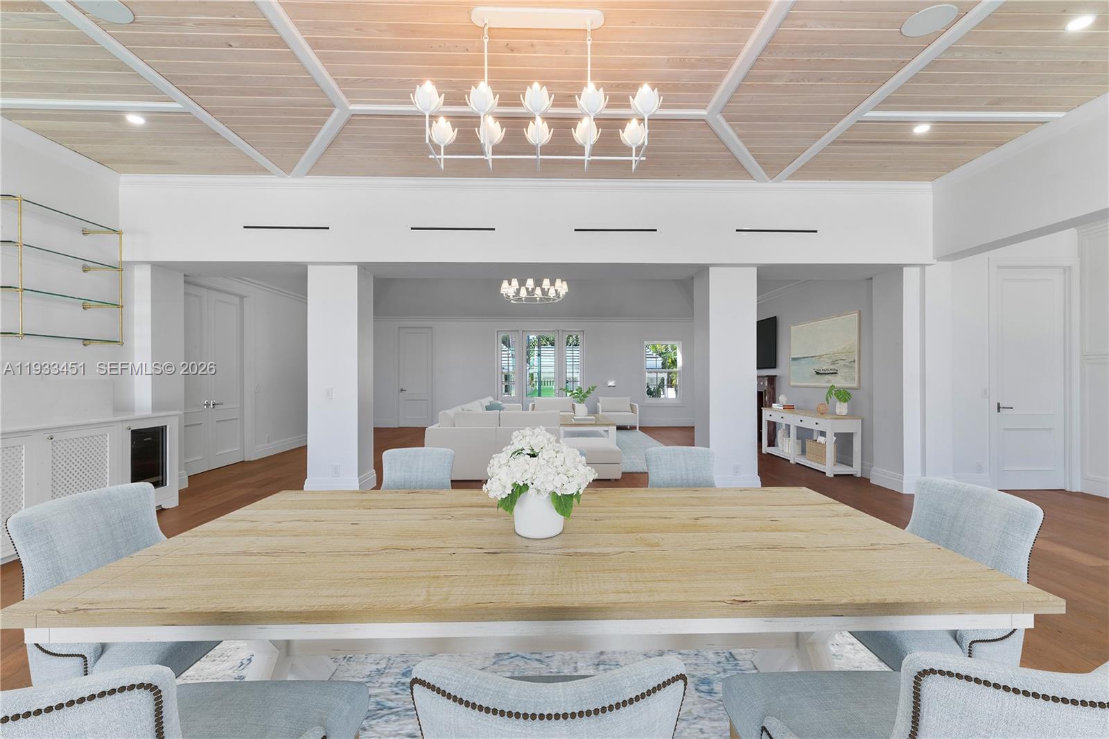 43 North Beach Road Jupiter Island, FL 33455 - Photo 20 of 100 Digitally staged