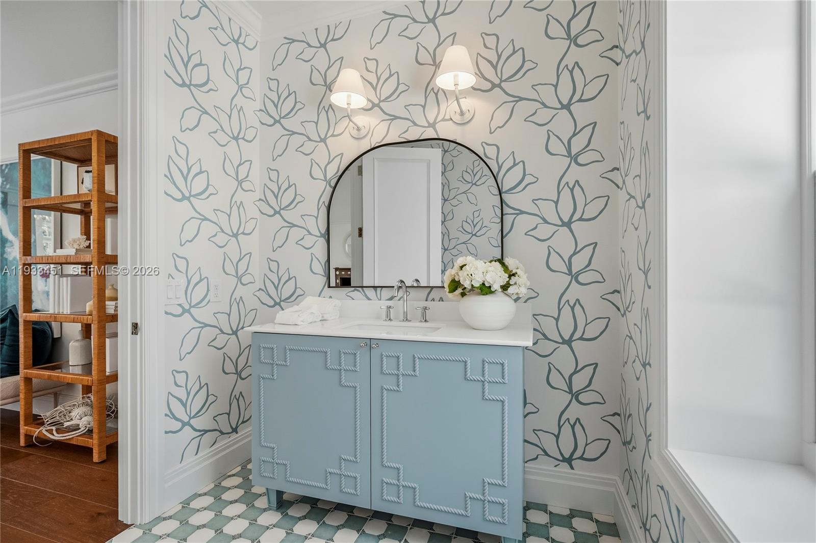 43 North Beach Road Jupiter Island, FL 33455 - Photo 32 of 100