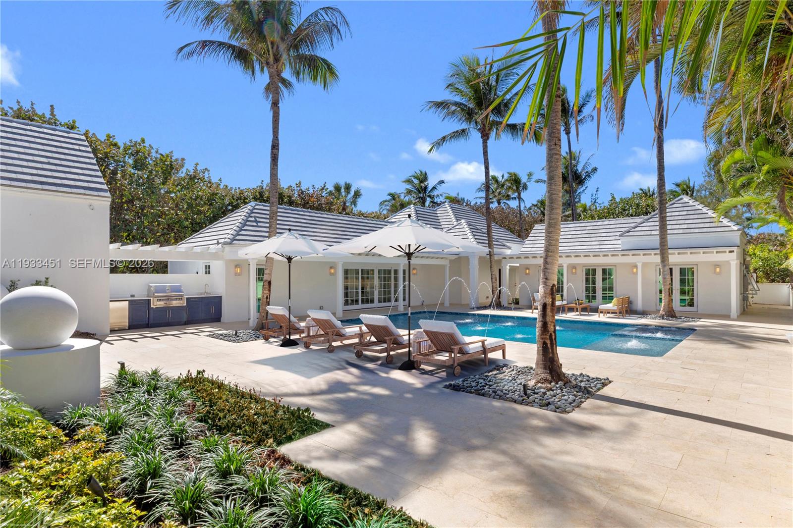 43 North Beach Road Jupiter Island, FL 33455 - Photo 95 of 100 Digitally staged