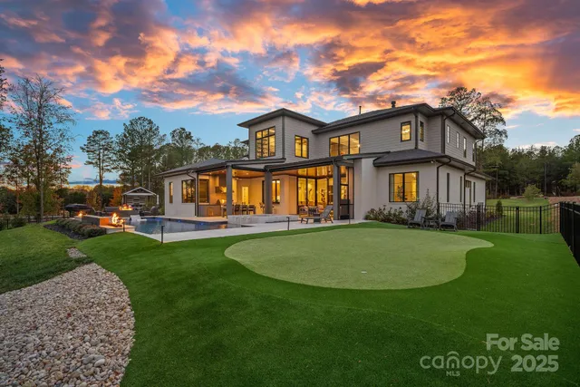 $3,199,000 | 21119 Vandrake Circle, Davidson, NC 28036