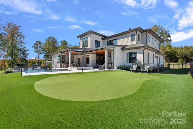 $3,199,000 | 21119 Vandrake Circle, Davidson, NC 28036