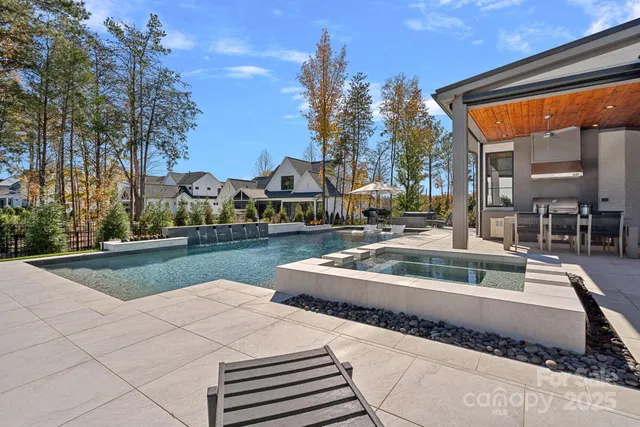 $3,199,000 | 21119 Vandrake Circle, Davidson, NC 28036