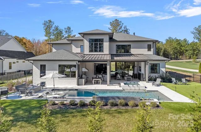 $3,199,000 | 21119 Vandrake Circle, Davidson, NC 28036