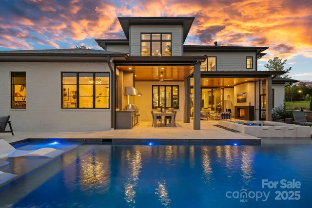 $3,199,000 | 21119 Vandrake Circle, Davidson, NC 28036