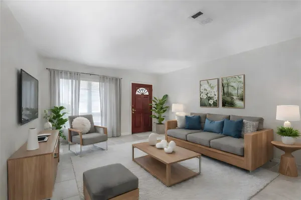 $144,000 | 815 Wax Myrtle Lane, Unit A, Houston, TX 77079