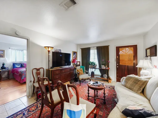 $144,000 | 815 Wax Myrtle Lane, Unit A, Houston, TX 77079