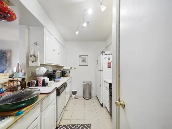 $144,000 | 815 Wax Myrtle Lane, Unit A, Houston, TX 77079