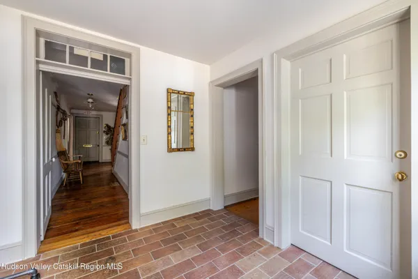 $1,385,000 | 16 Hudson Street, Kinderhook, NY 12106