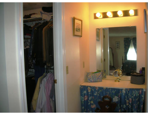 65 Ford Road Sudbury, MA 01776 - Photo 13 of 17 Gallery Image 13