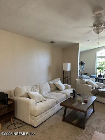 $1,250 | 13810 Sutton Park Drive North, Unit 435, Jacksonville, FL 32224