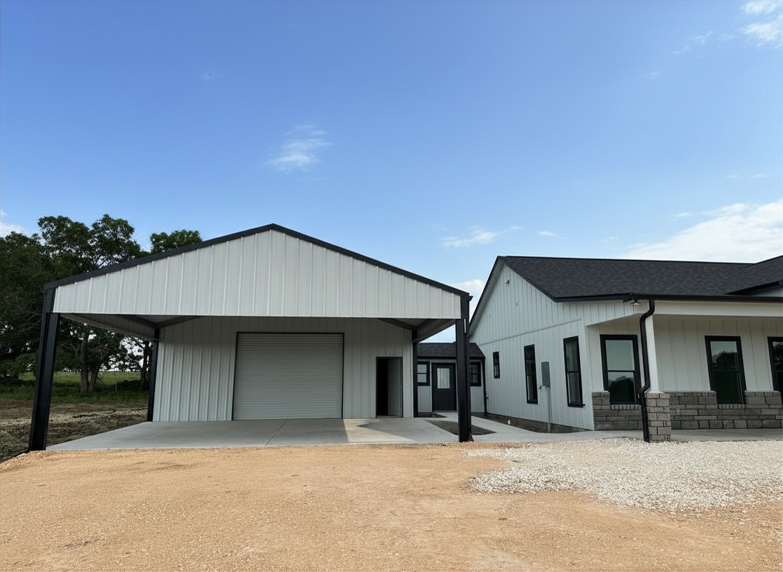 3880 Hranicky Road Schulenburg, TX 78956 - Photo 3 of 35