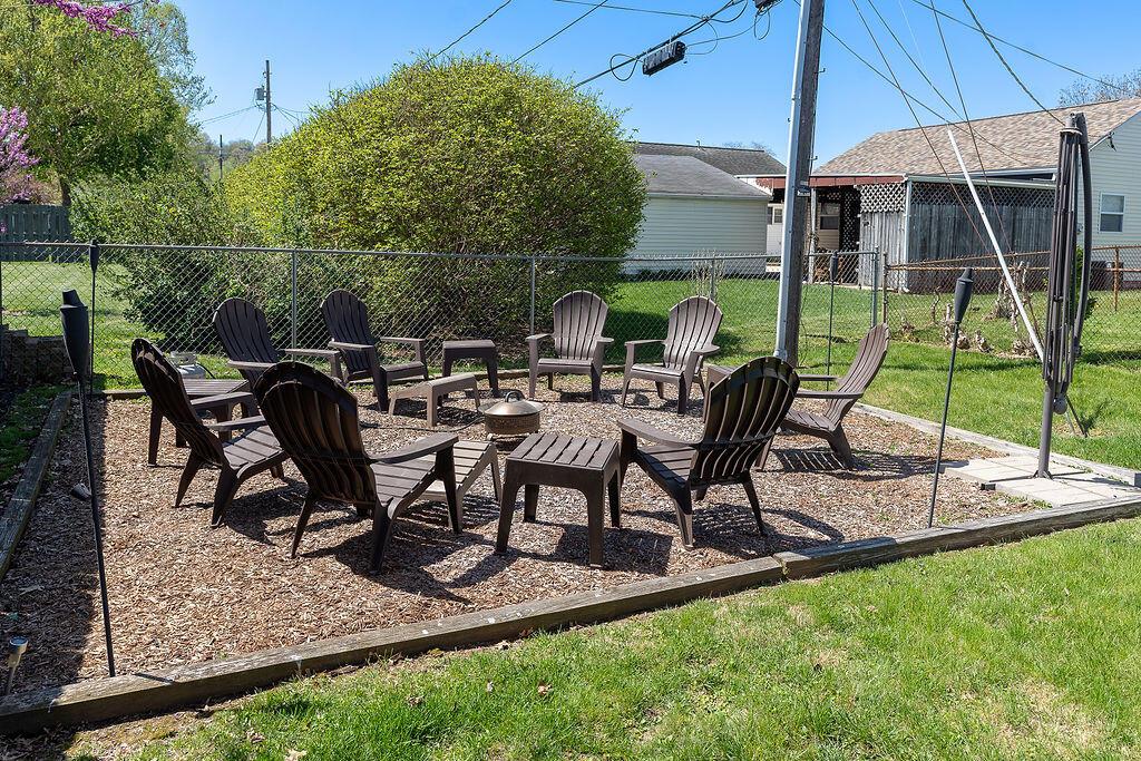 598 Commanche Road Chillicothe, OH 45601 - Photo 28 of 48 Backyard