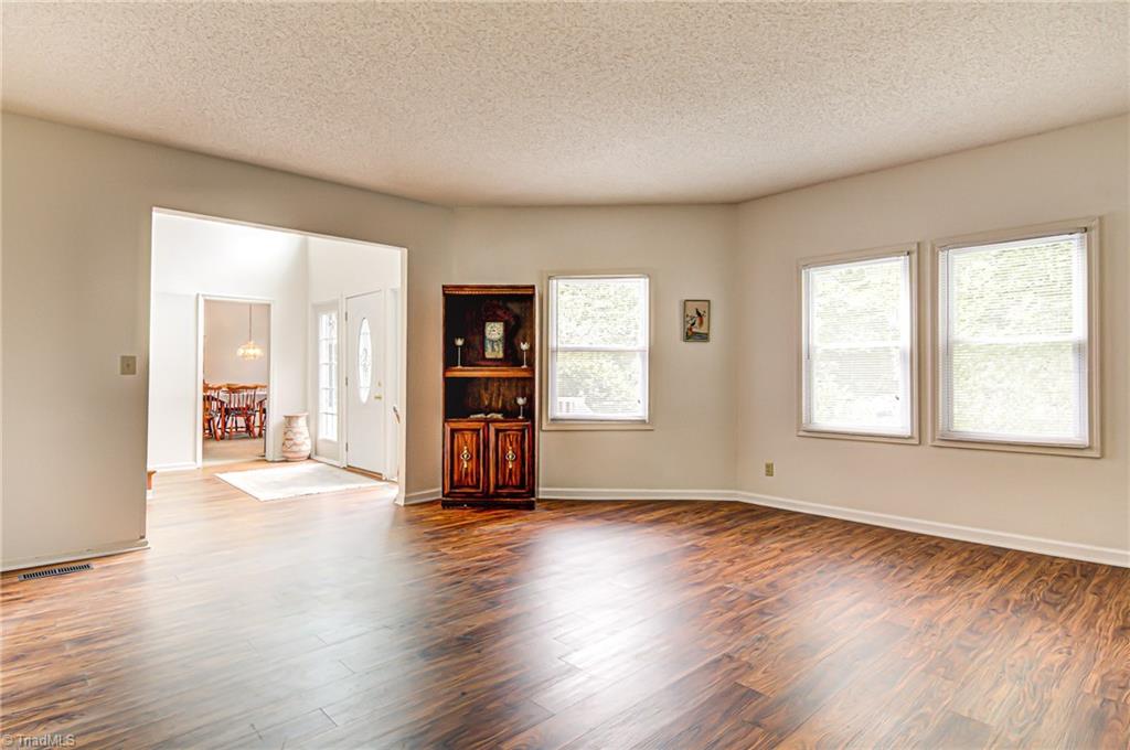 351 Georgetown Road Winston-Salem, NC 27107 - Photo 7 of 30 Gallery Image 7