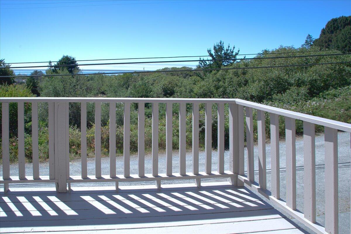 6561 Spring Street Eureka, CA 95503 - Photo 7 of 20