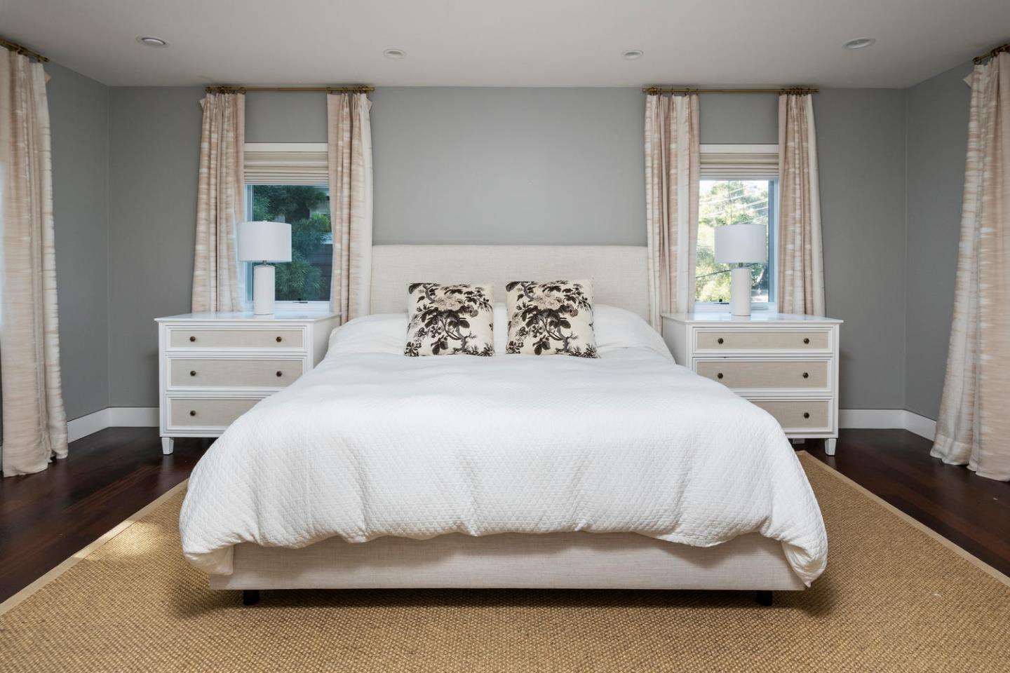 2007 Sharon Road Menlo Park, CA 94025 - Photo 17 of 27 Gallery Image 17