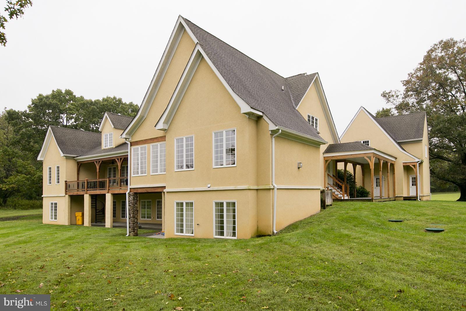 2101 Gun Barrel Road White Post, VA 22663 - Photo 4 of 74 Exterior (General)