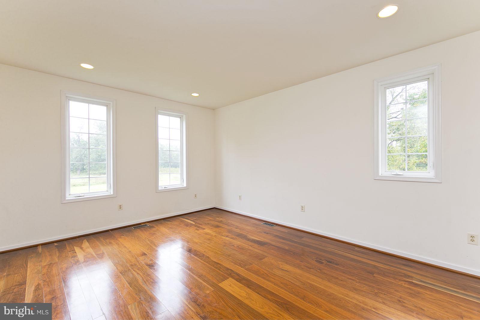 2101 Gun Barrel Road White Post, VA 22663 - Photo 35 of 74 Master bedroom Sitting Area/Dressing Room