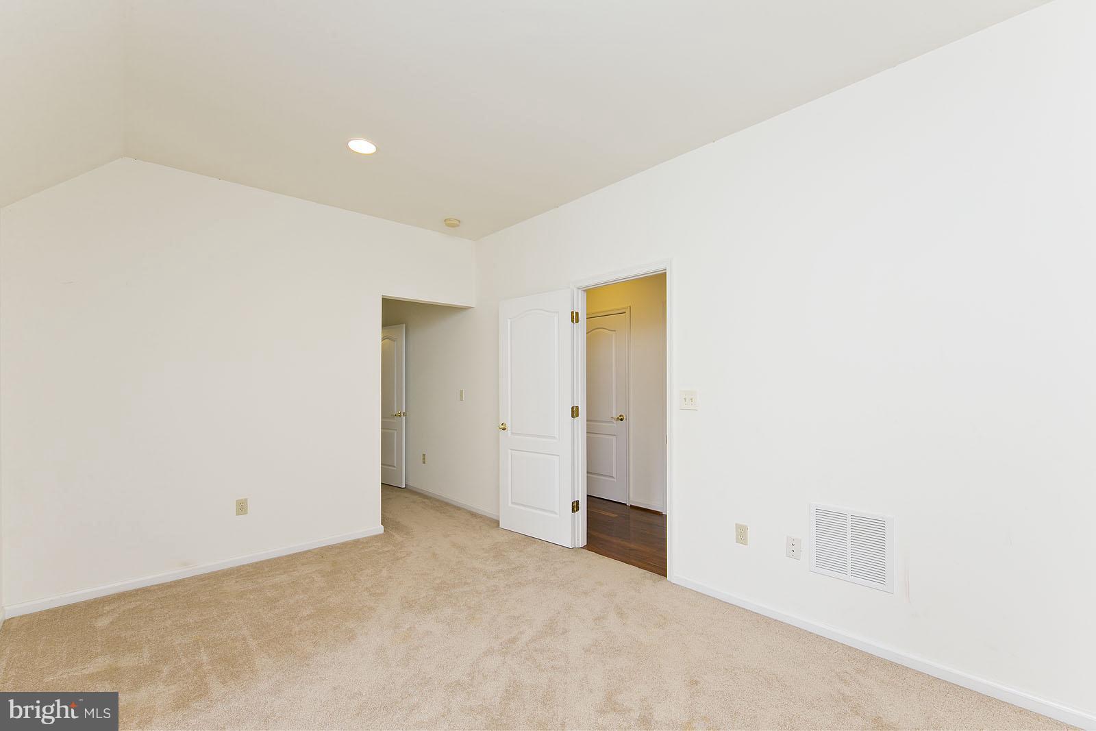2101 Gun Barrel Road White Post, VA 22663 - Photo 50 of 74 4th 2nd Floor Bedroom (Master)