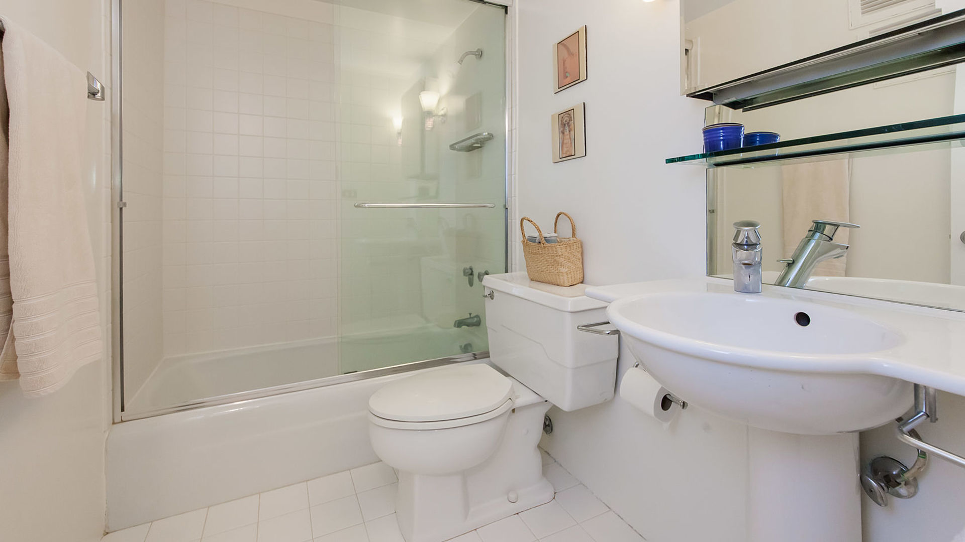175 East Delaware Place, Unit 4703 Chicago, IL 60611 - Photo 22 of 26
