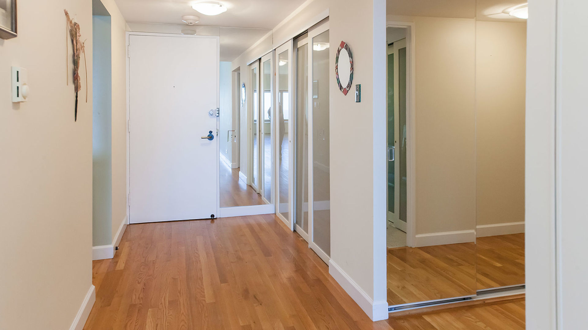 175 East Delaware Place, Unit 4703 Chicago, IL 60611 - Photo 6 of 26