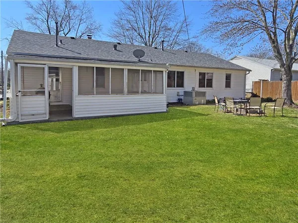 $215,500 | 623 Christopher Street, Warrensburg, MO 64093