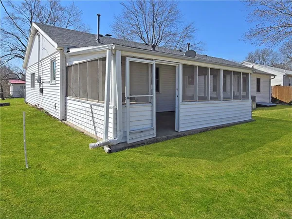 $215,500 | 623 Christopher Street, Warrensburg, MO 64093