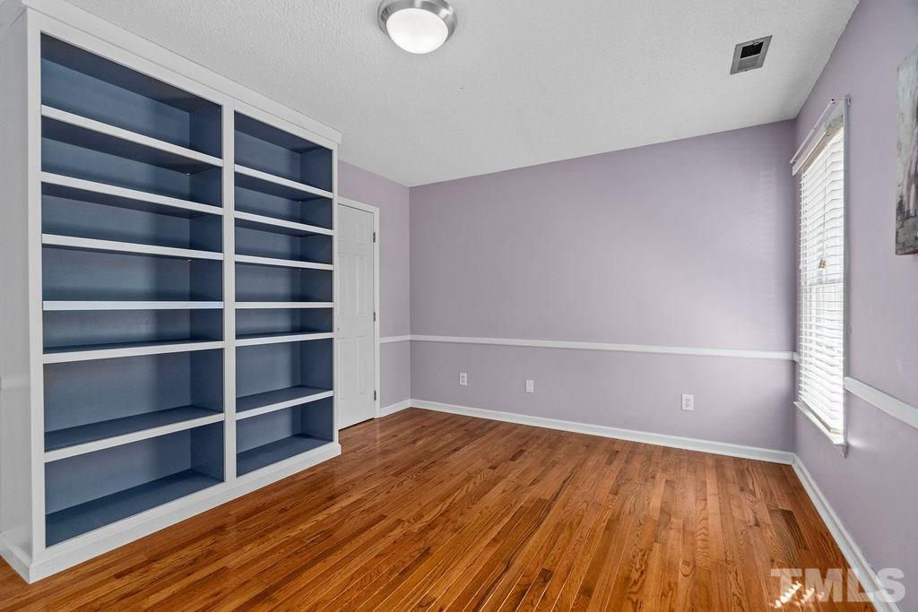 12213 Breton Lane Raleigh, NC 27613 - Photo 23 of 30
