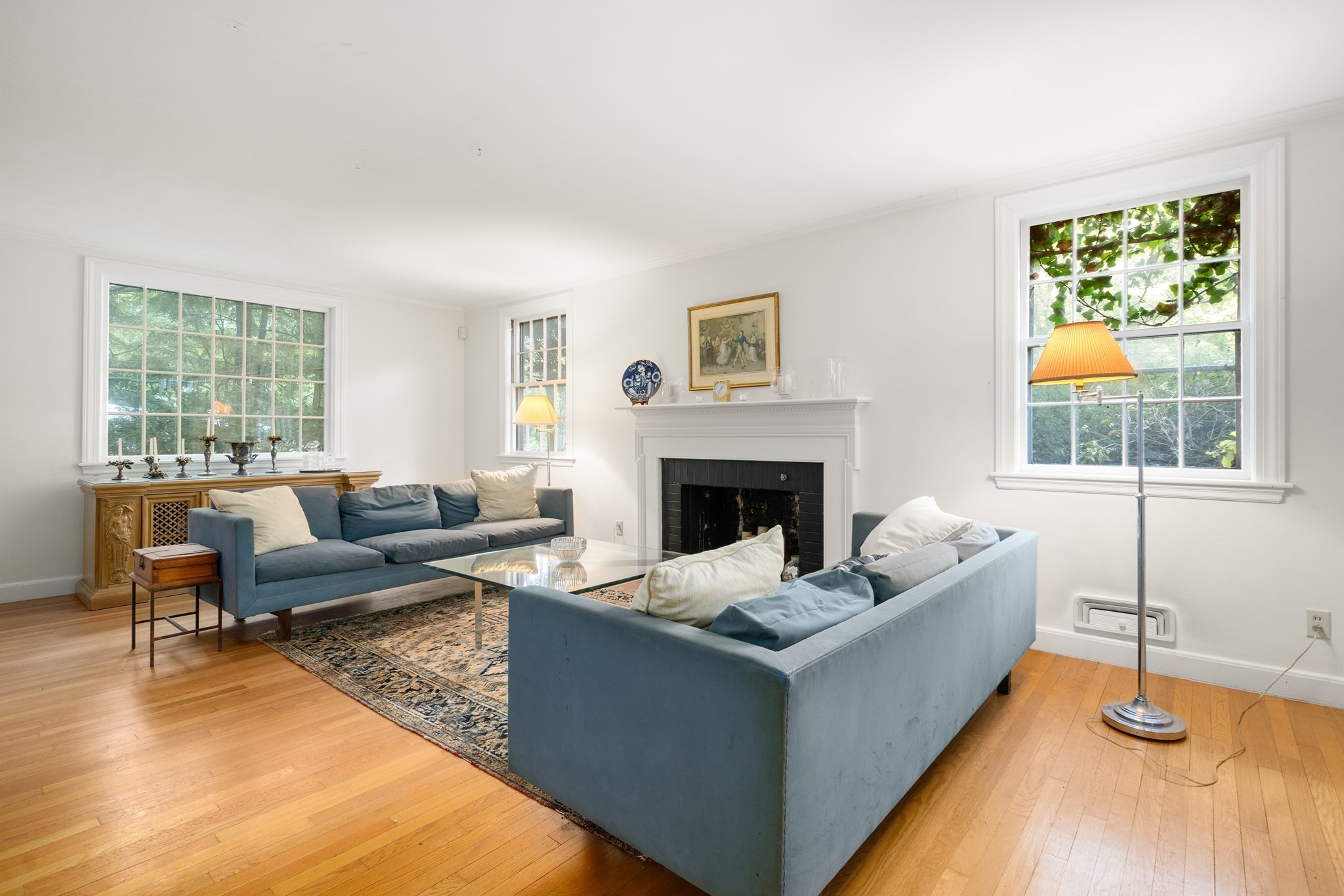 24 Cliff Road Wellesley, MA 02481 - Photo 3 of 13 Gallery Image 3