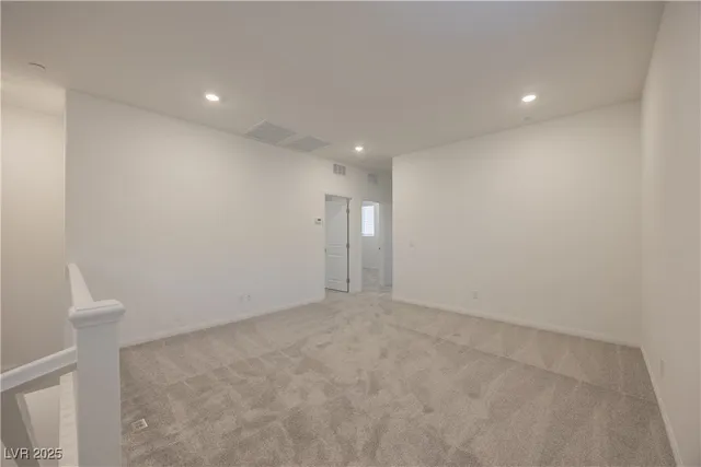 $3,250 | 95 Silver Run Lane, Las Vegas, NV 89138
