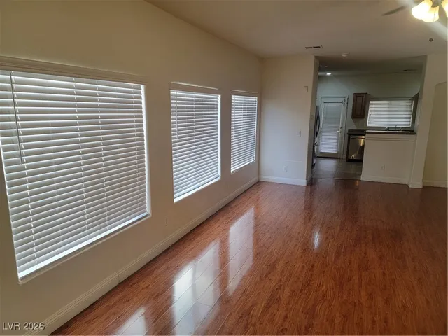 $2,200 | 5094 Tunnel Falls Drive, Las Vegas, NV 89141