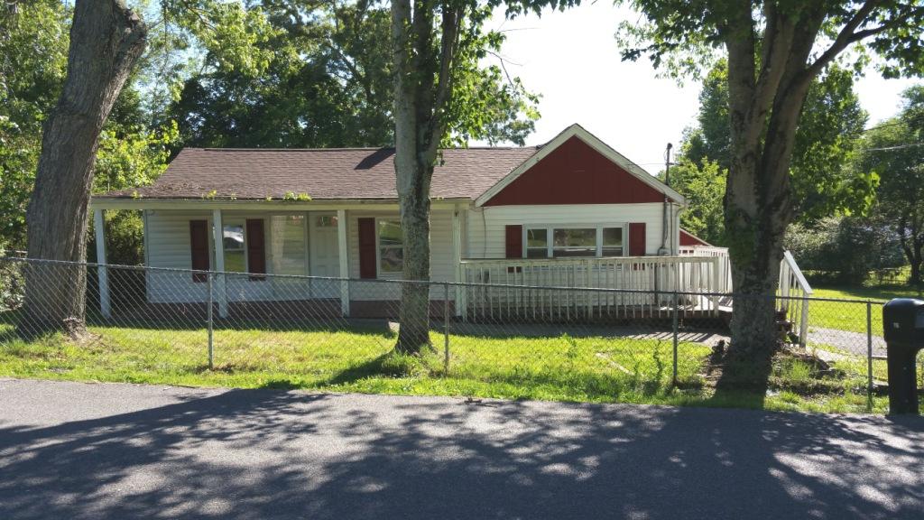 116 Shipe Road Powell, TN 37849 - Photo 1 of 12 20160608_173147